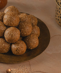 Nuvvula Laddu (1kg)